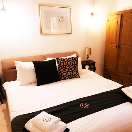 Dionisia Gozitan And Pool Gozo - Happy Semesterbostad *