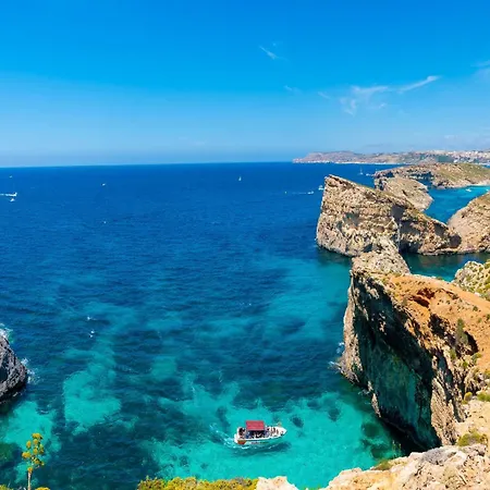 Dionisia Gozitan And Pool Gozo - Happy Semesterbostad