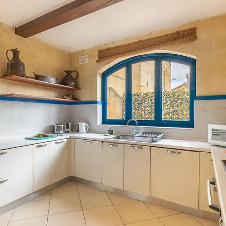 Ferienhaus Dionisia Gozitan And Pool Gozo - Happy *