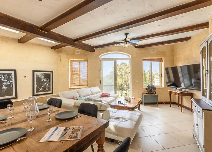 Vakantiehuis Dionisia Gozitan And Pool - Happy *