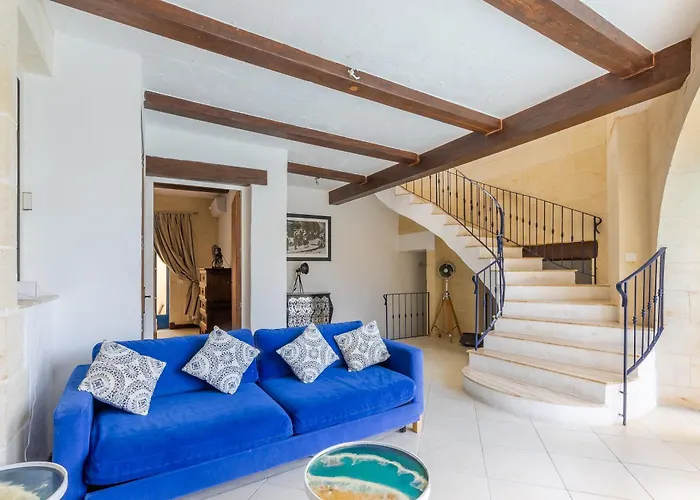 Dionisia Gozitan And Pool - Happy *