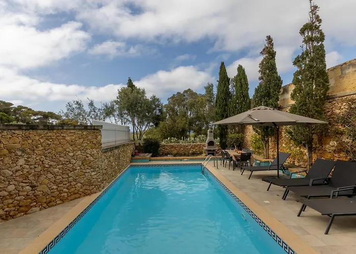 Dionisia Gozitan And Pool - Happy Vakantiehuis *